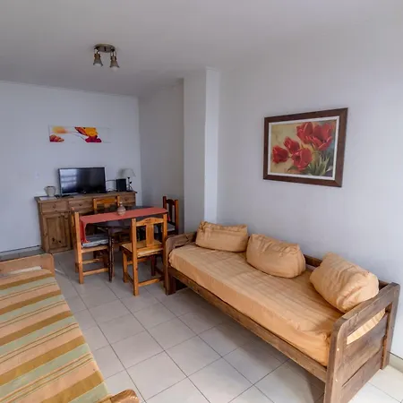 Check And Home - Santa Fe - 5 Huespedes Al Frente En El Centro Mar del Plata Exterior photo